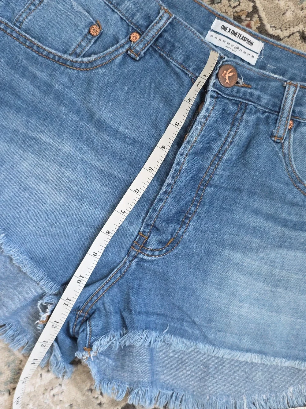 One Traspoon Denim Shorts